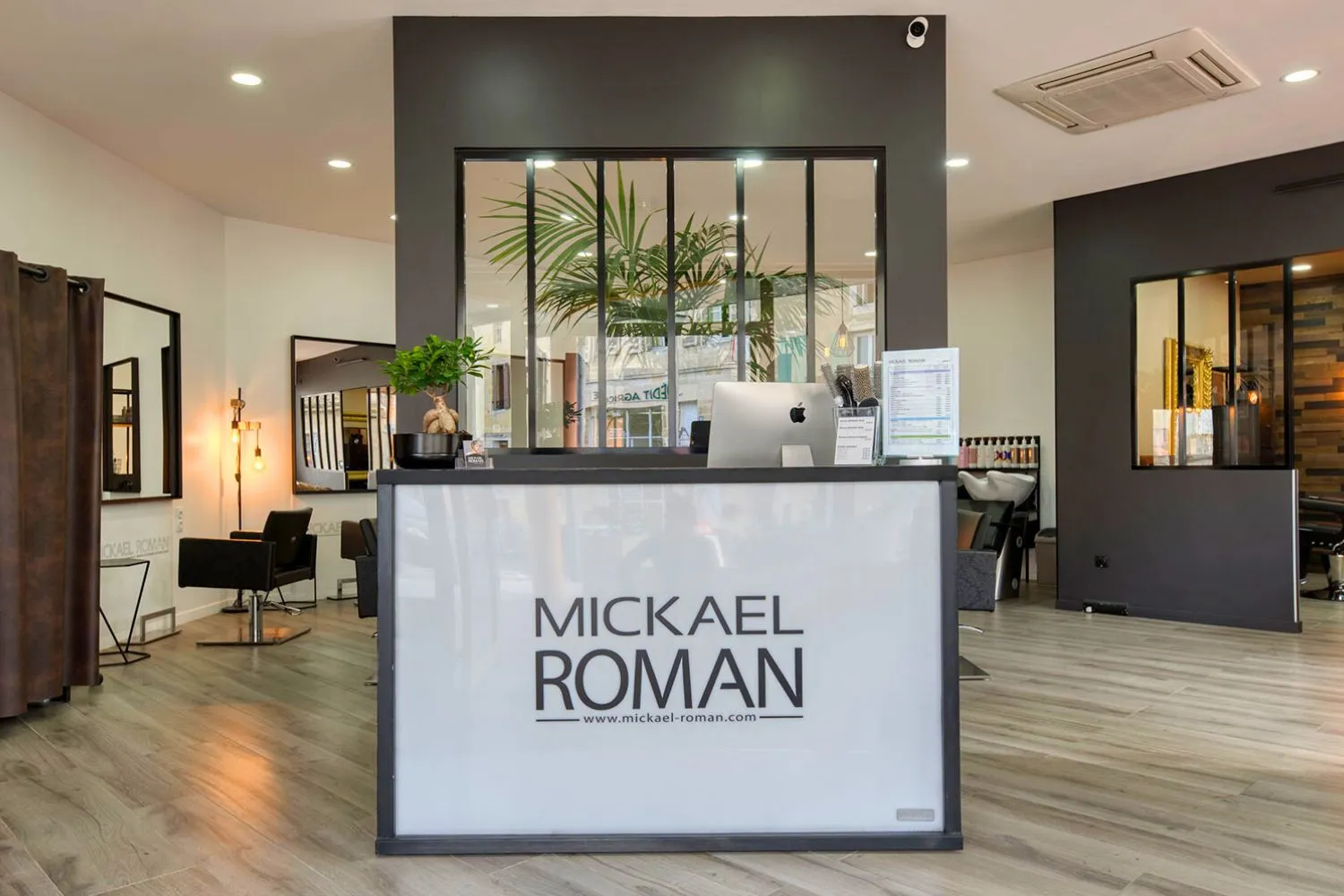 Espace coiffure femme, Salon Mickael Roman Vayres, à 14 km de Croignon