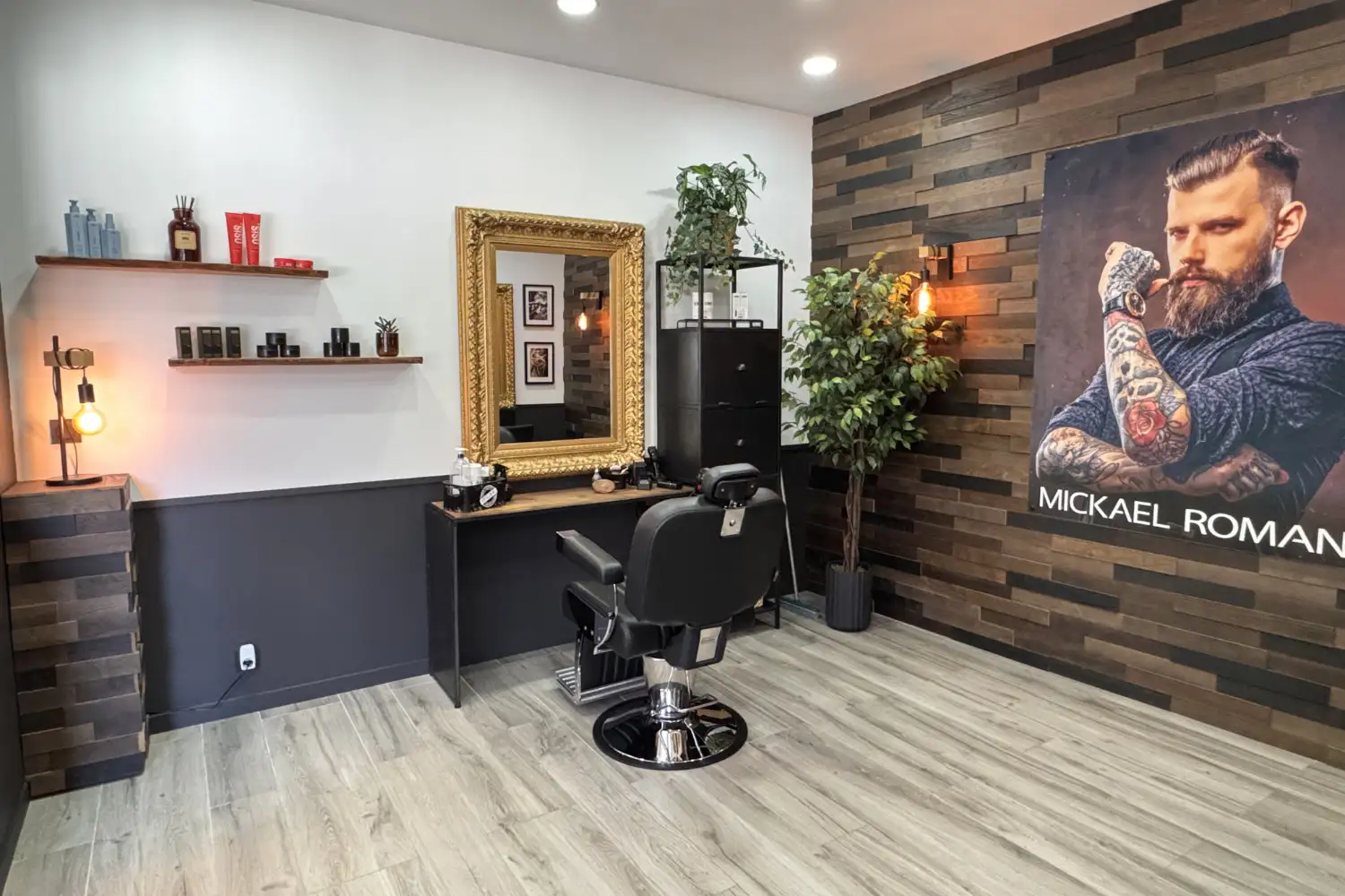 Vue d'ensemble salon Mickael Roman, coiffeur et barbier Libournais